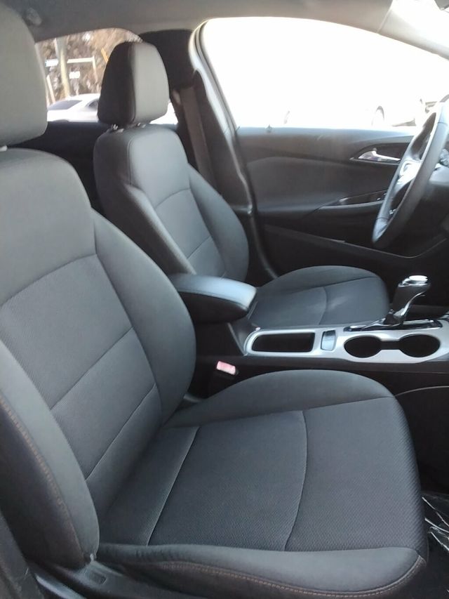 2017 Chevrolet CRUZE 4dr Sedan Automatic LS - 22984440 - 9