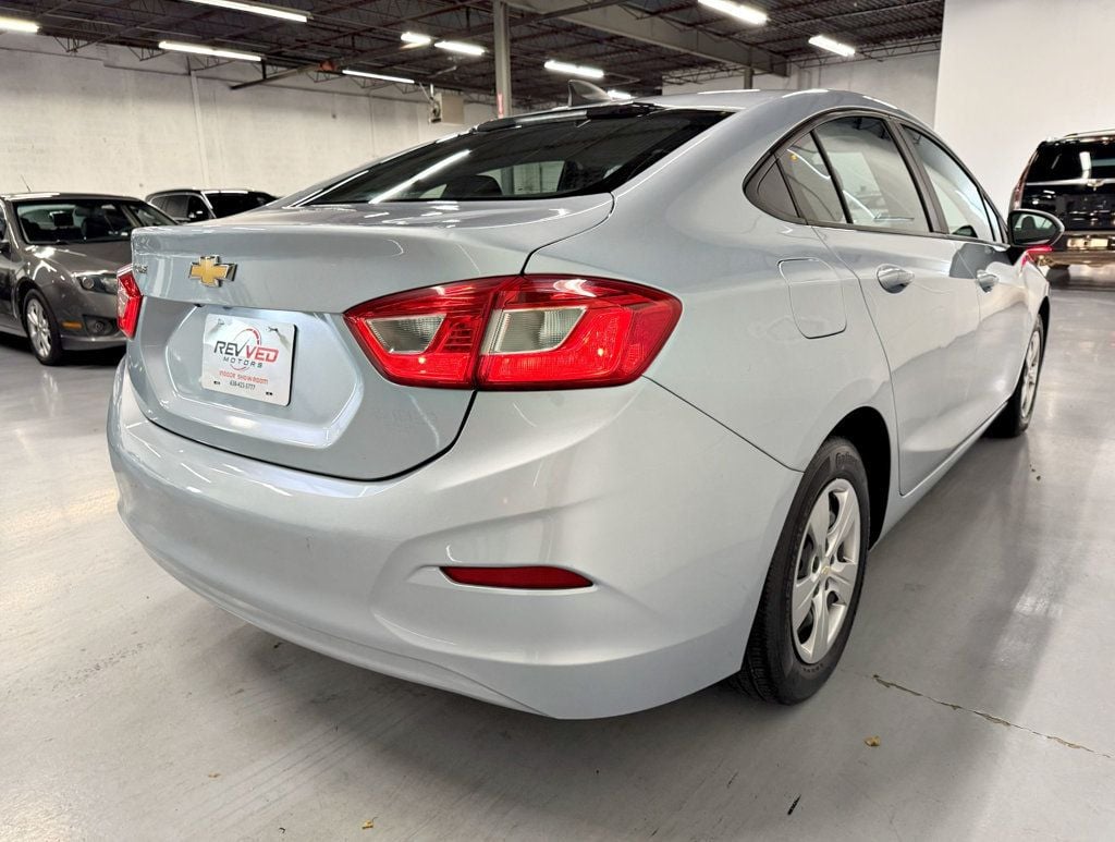 2017 Chevrolet CRUZE 4dr Sedan Automatic LS - 22677223 - 6