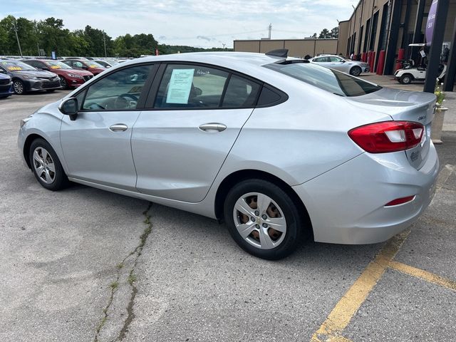 2017 Chevrolet CRUZE 4dr Sedan Automatic LS - 22855212 - 5
