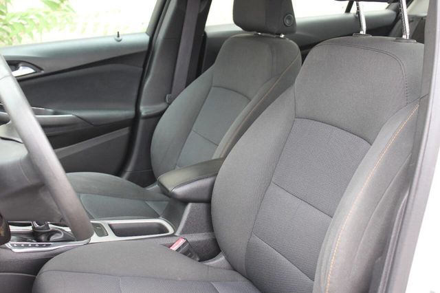 2017 Chevrolet CRUZE 4dr Sedan Automatic LS - 22899822 - 11