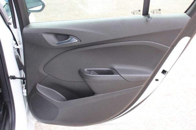 2017 Chevrolet CRUZE 4dr Sedan Automatic LS - 22899822 - 16