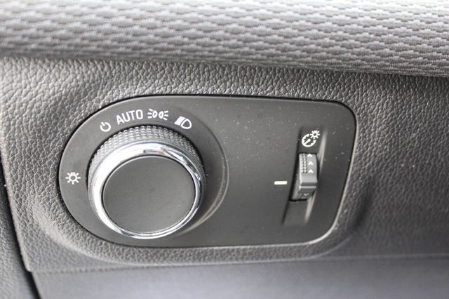 2017 Chevrolet CRUZE 4dr Sedan Automatic LS - 22899822 - 22