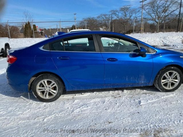 2017 Chevrolet CRUZE 4dr Sedan Automatic LT - 22760813 - 1