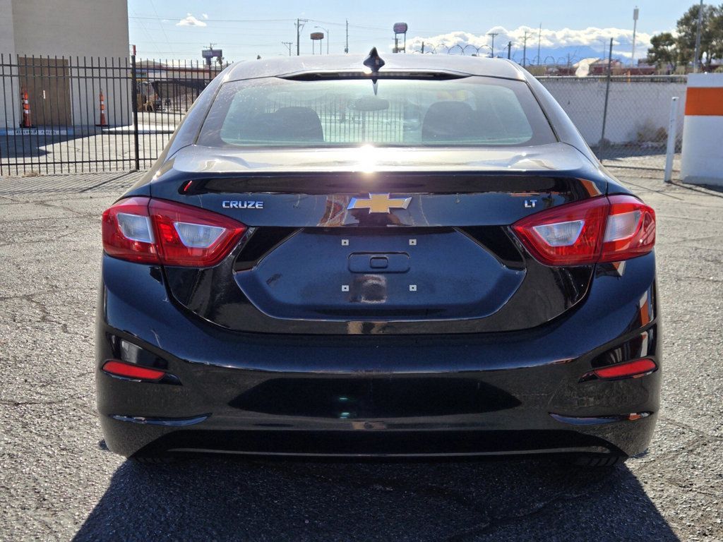 2017 Chevrolet CRUZE 4dr Sedan Automatic LT - 22779711 - 3