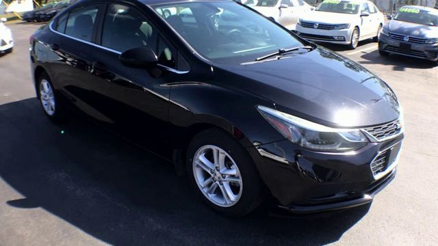 2017 Chevrolet CRUZE 4dr Sedan Automatic LT - 22619128 - 1