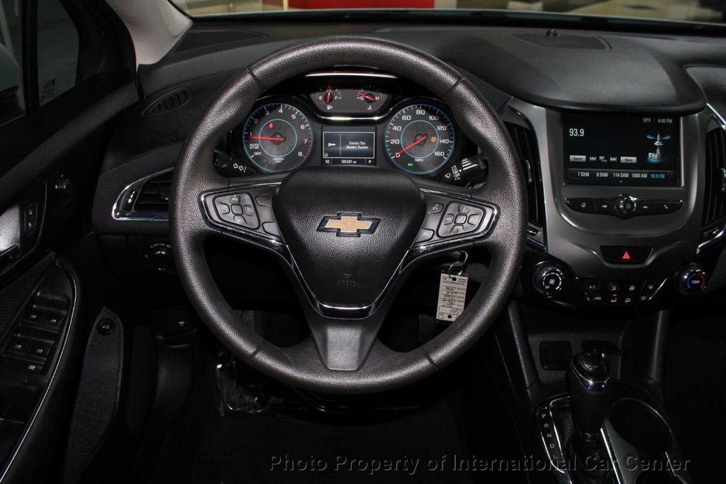 2017 Chevrolet CRUZE 4dr Sedan Automatic LT - 22276089 - 13