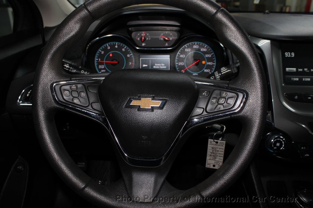 2017 Chevrolet CRUZE 4dr Sedan Automatic LT - 22276089 - 14