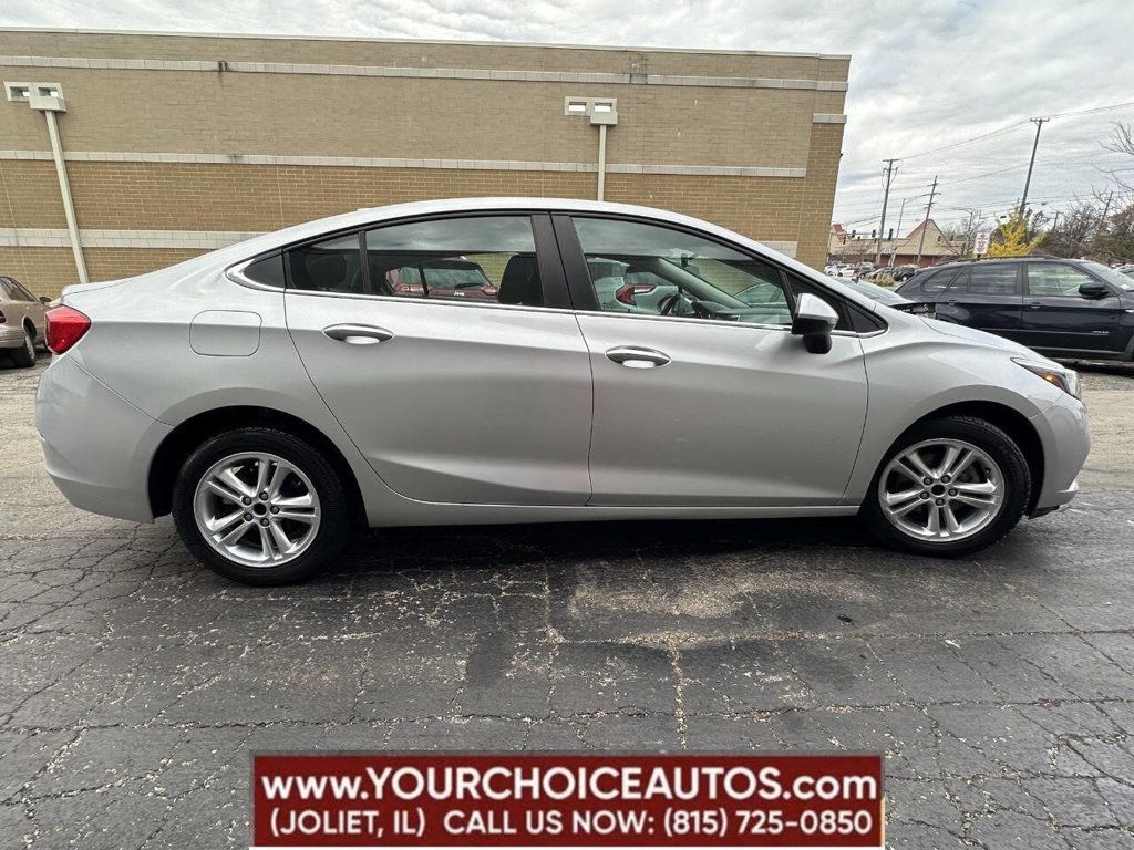 2017 Chevrolet CRUZE 4dr Sedan Automatic LT - 22665958 - 8