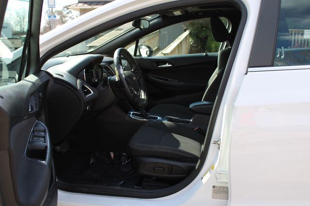 2017 Chevrolet CRUZE 4dr Sedan Automatic LT - 22994330 - 10