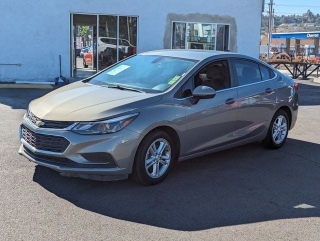 2017 Chevrolet CRUZE 4dr Sedan Automatic LT - 21519423 - 46