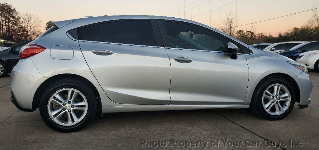 2017 Chevrolet CRUZE 4dr Sedan Automatic LT - 22764366 - 9