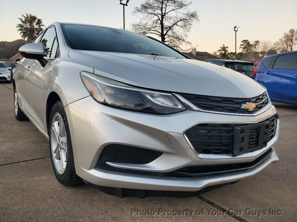 2017 Chevrolet CRUZE 4dr Sedan Automatic LT - 22764366 - 5