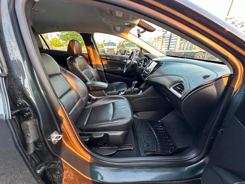 2017 Chevrolet CRUZE 4dr Sedan Automatic Premier - 22898566 - 23