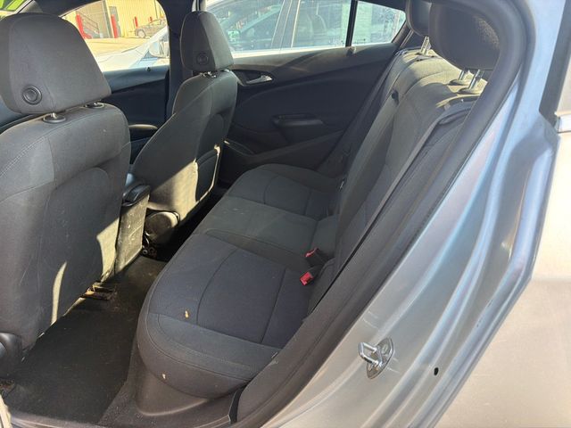 2017 Chevrolet CRUZE 4dr Sedan Manual LT - 22978668 - 6