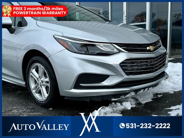 2017 Chevrolet Cruze LT Sedan 4D - 22954295 - 9