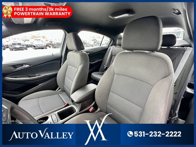 2017 Chevrolet Cruze LT Sedan 4D - 22954295 - 13