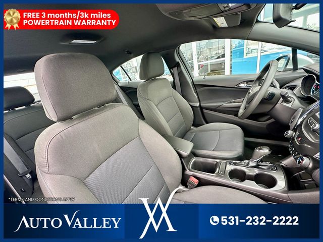 2017 Chevrolet Cruze LT Sedan 4D - 22954295 - 17