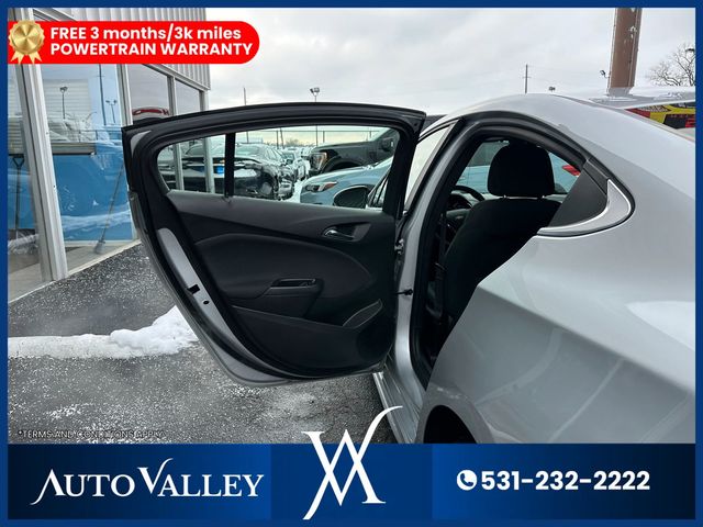 2017 Chevrolet Cruze LT Sedan 4D - 22954295 - 20