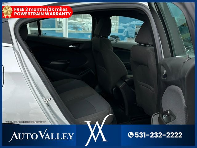 2017 Chevrolet Cruze LT Sedan 4D - 22954295 - 25