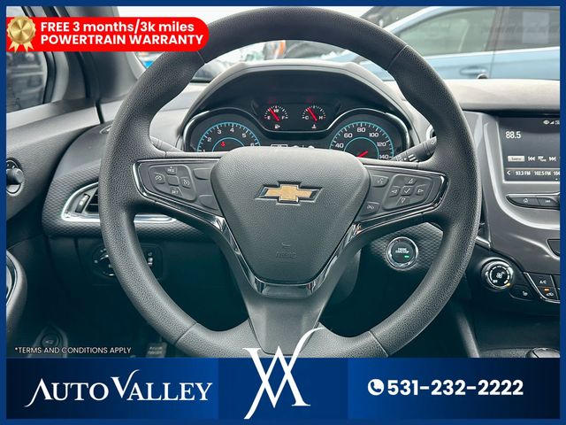 2017 Chevrolet Cruze LT Sedan 4D - 22954295 - 30
