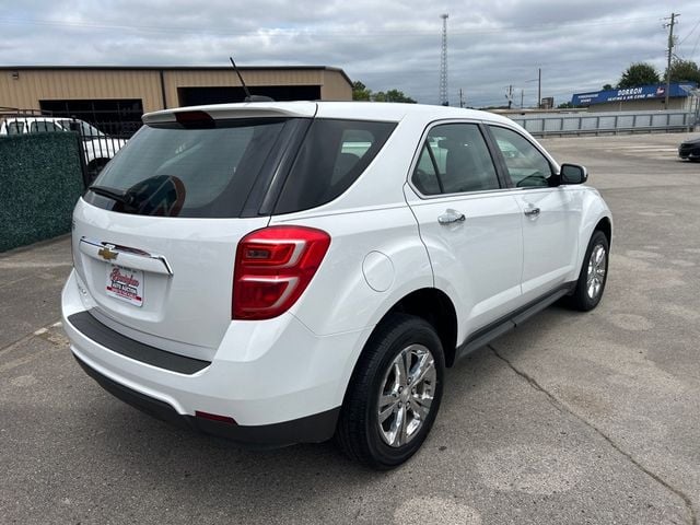 2017 Chevrolet Equinox FWD 4dr L - 22881811 - 3