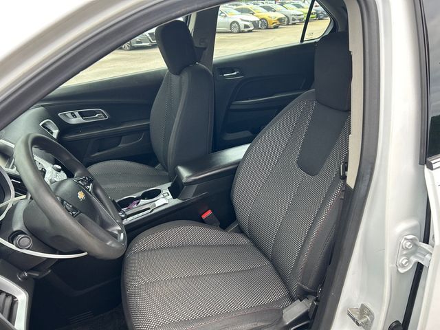 2017 Chevrolet Equinox FWD 4dr L - 22881811 - 7