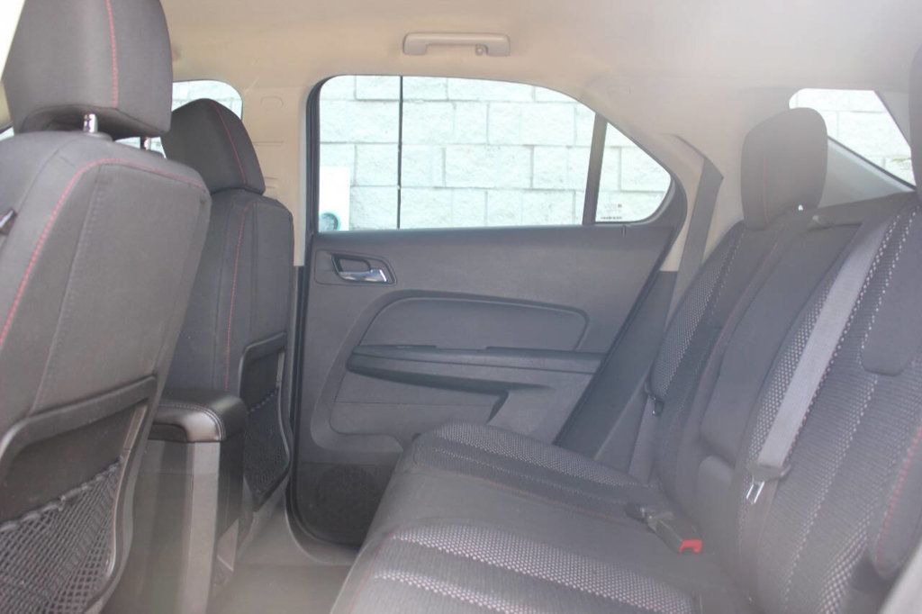 2017 Chevrolet Equinox FWD 4dr LS - 22912712 - 12