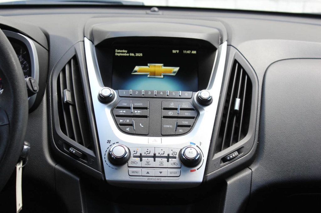 2017 Chevrolet Equinox FWD 4dr LS - 22912712 - 19