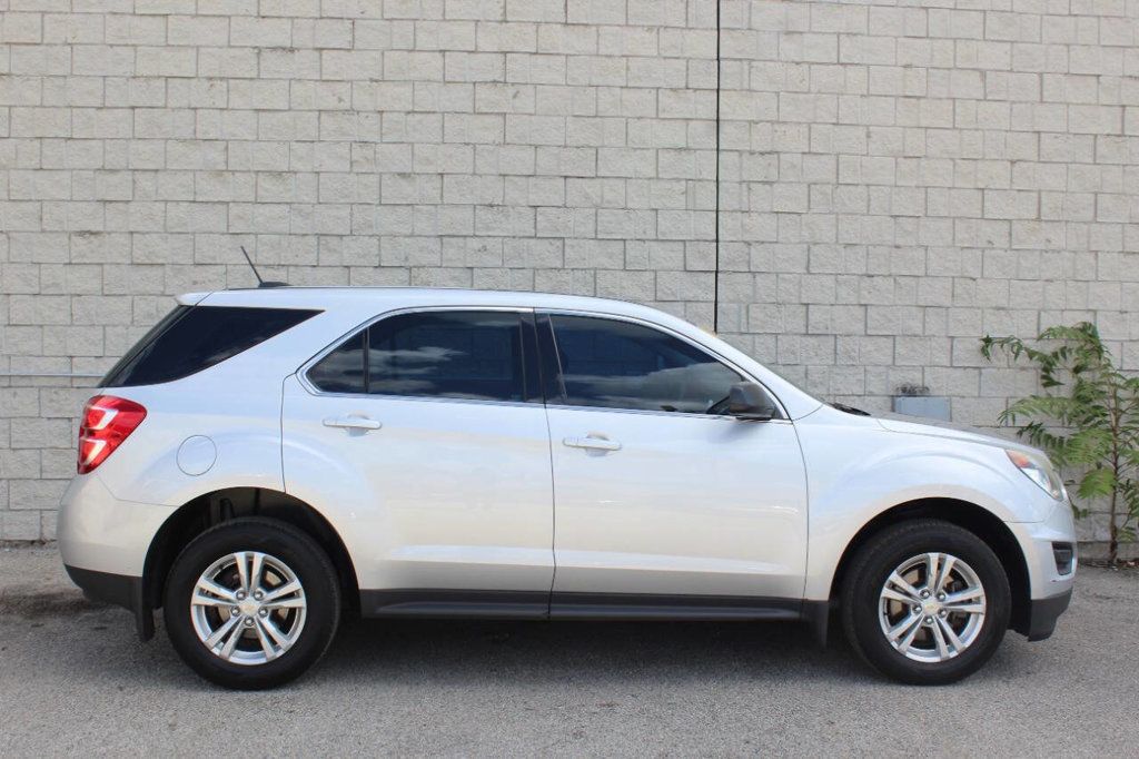 2017 Chevrolet Equinox FWD 4dr LS - 22912712 - 5