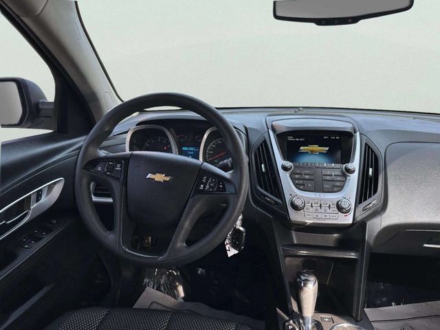 2017 Chevrolet Equinox FWD 4dr LS - 23000003 - 16