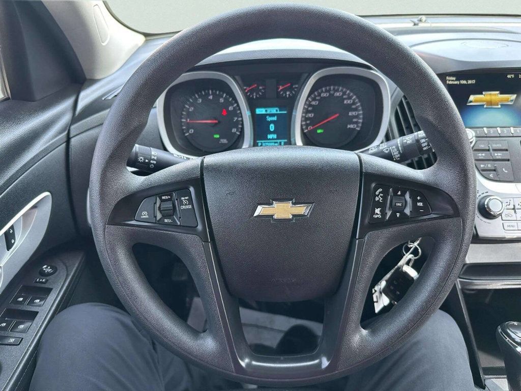 2017 Chevrolet Equinox FWD 4dr LS - 23000003 - 23