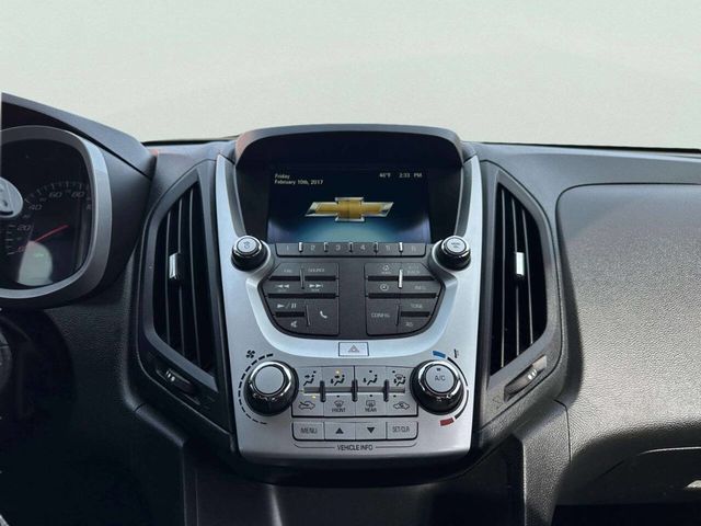 2017 Chevrolet Equinox FWD 4dr LS - 23000003 - 26