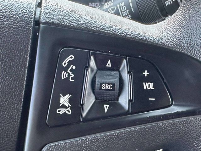 2017 Chevrolet Equinox FWD 4dr LS - 23000003 - 28