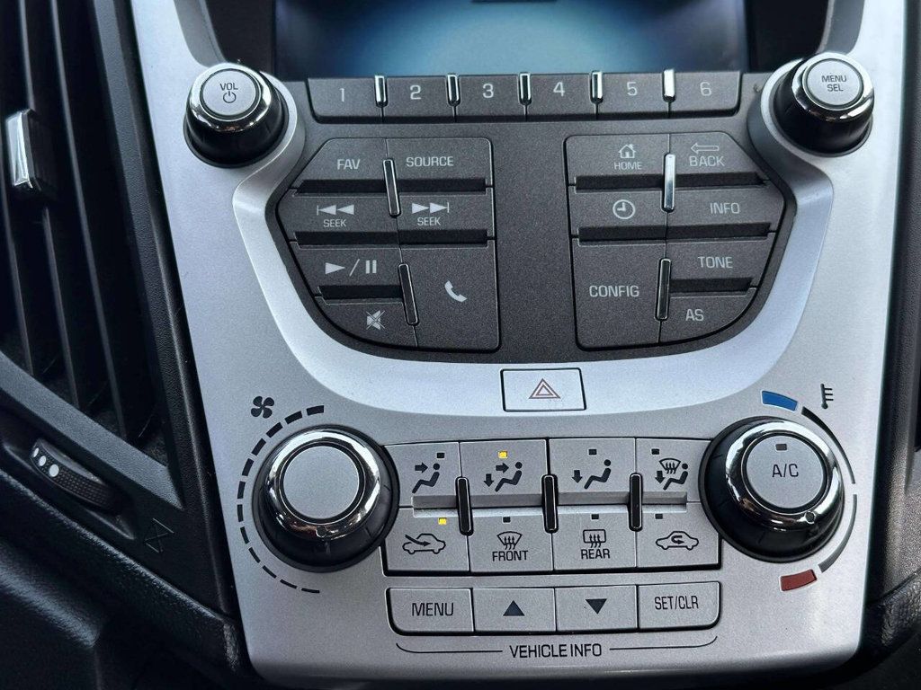 2017 Chevrolet Equinox FWD 4dr LS - 23000003 - 30