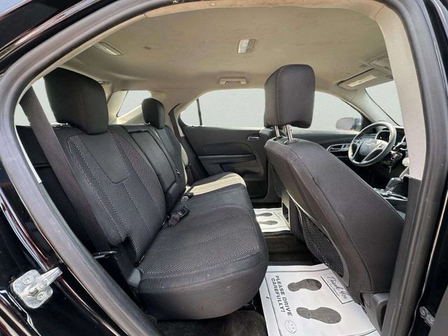 2017 Chevrolet Equinox FWD 4dr LS - 23049610 - 17