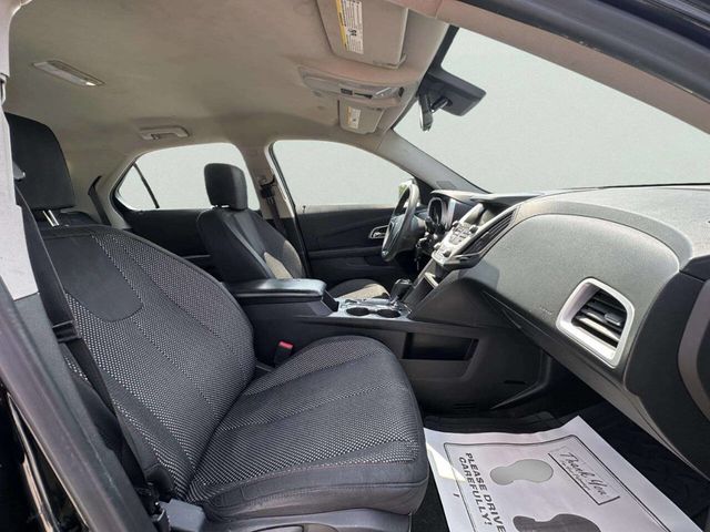 2017 Chevrolet Equinox FWD 4dr LS - 23049610 - 19