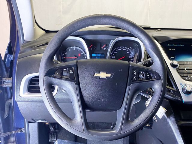 2017 Chevrolet Equinox FWD 4dr LS - 22950779 - 18