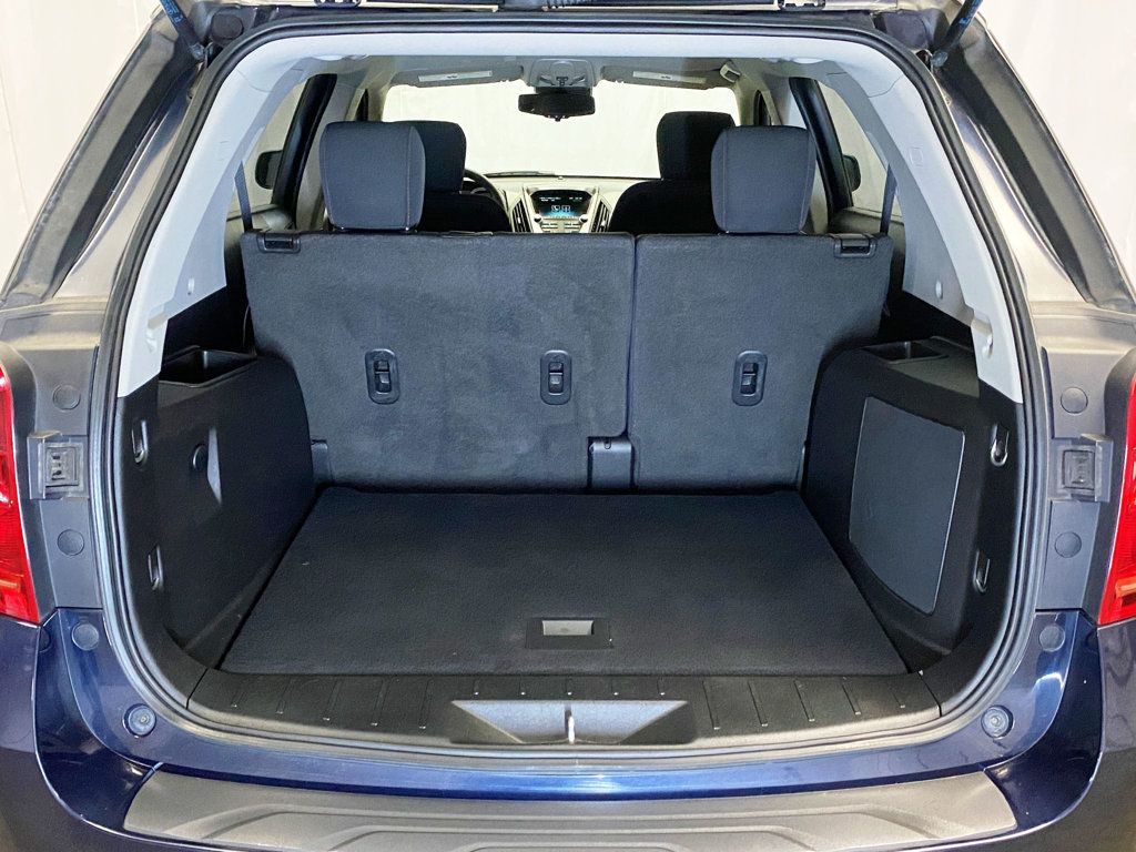 2017 Chevrolet Equinox FWD 4dr LS - 22950779 - 46