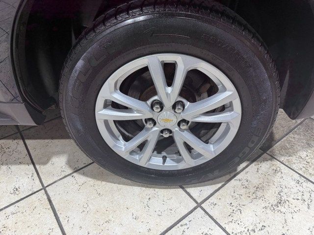 2017 Chevrolet Equinox FWD 4dr LT w/1LT - 23049449 - 7