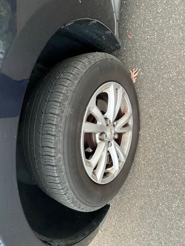 2017 Chevrolet Equinox FWD 4dr LT w/1LT - 22943954 - 16