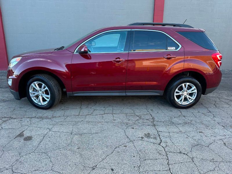 2017 Chevrolet Equinox FWD 4dr LT w/1LT - 22909638 - 1