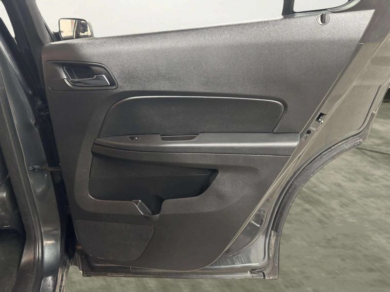 2017 Chevrolet Equinox FWD 4dr LT w/1LT - 22975799 - 15