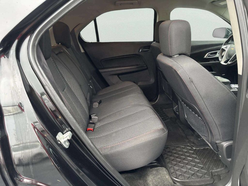 2017 Chevrolet Equinox FWD 4dr LT w/1LT - 23043558 - 18