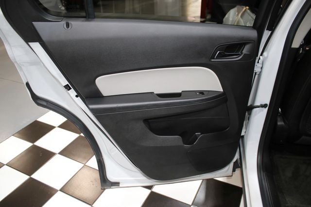 2017 Chevrolet Equinox FWD 4dr Premier - 22987405 - 31