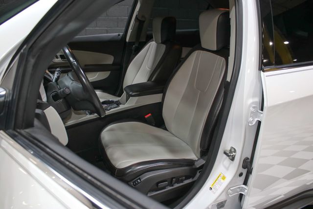 2017 Chevrolet Equinox FWD 4dr Premier - 22987405 - 37