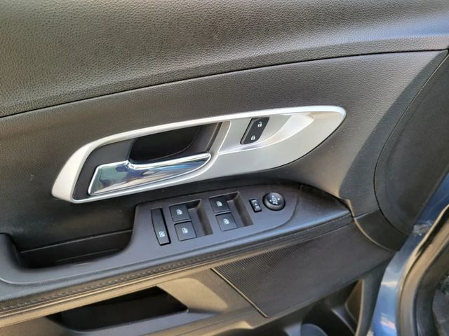 2017 Chevrolet Equinox LT Sport Utility 4D - 22985715 - 21