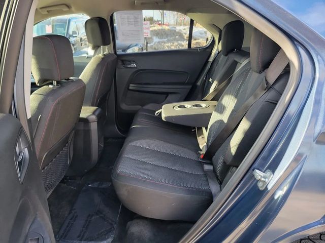 2017 Chevrolet Equinox LT Sport Utility 4D - 22985715 - 3