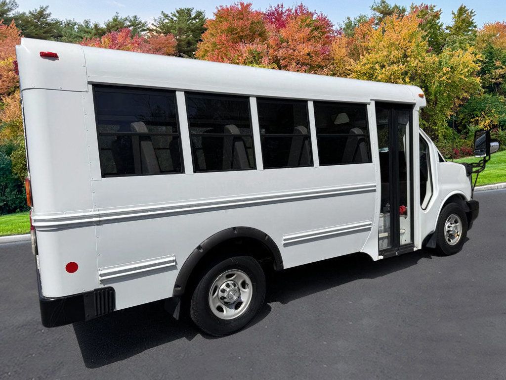 2017 Chevrolet Express 3500 Multifunction Shuttle Bus 18k Miles For Students Schools Teams Charters & Churches - 22808266 - 11