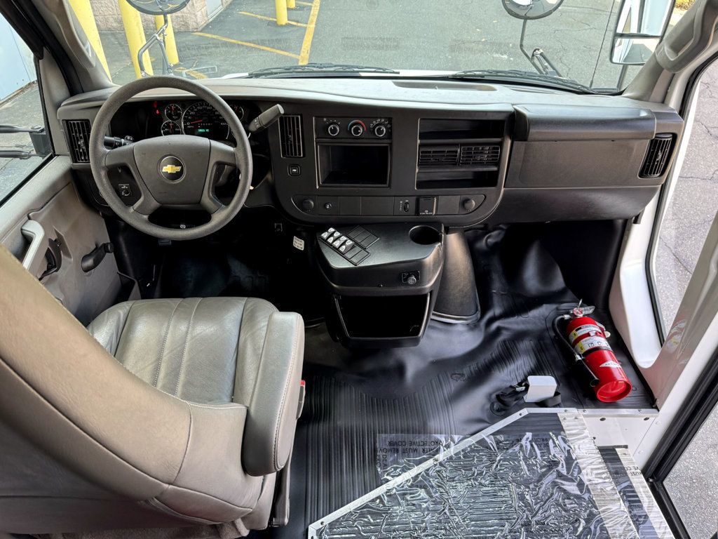 2017 Chevrolet Express 3500 Multifunction Shuttle Bus 18k Miles For Students Schools Teams Charters & Churches - 22808266 - 16