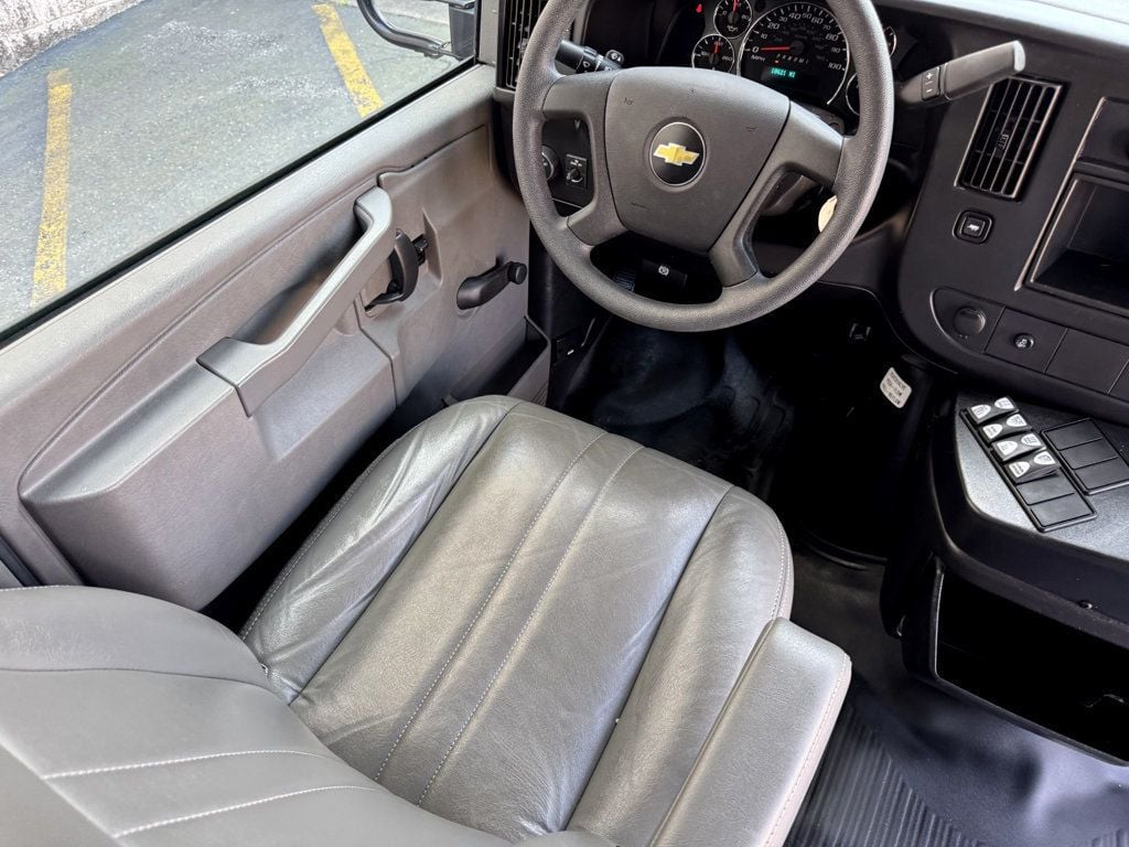 2017 Chevrolet Express 3500 Multifunction Shuttle Bus 18k Miles For Students Schools Teams Charters & Churches - 22808266 - 17